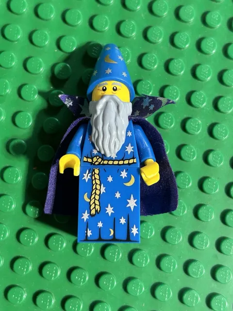 LEGO Series 12 Collectible Minifigure 71007 - Wizard -