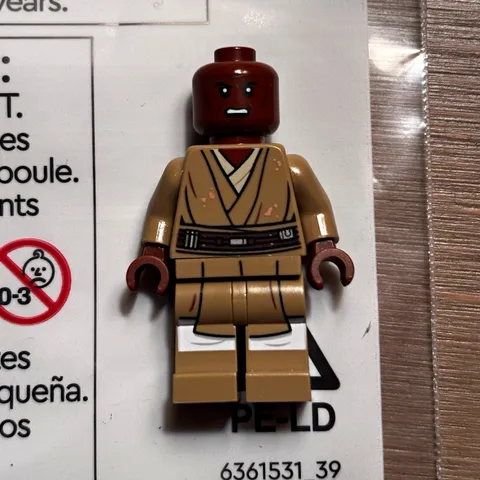 LEGO Plastic Minifigure Figure Tan Robe Brown Head Angry Face