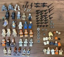 LEGO Minifigures Lot, Star Wars Figures / Items