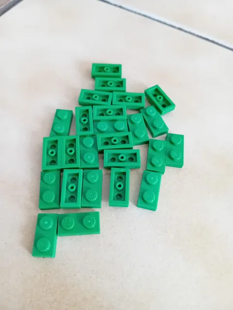 No 106 25x Lego Plate 3023 1x2 Green 
