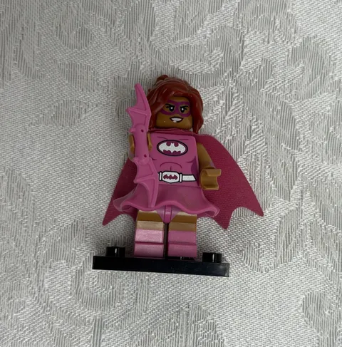 Lego MiniFigure PINK POWER BATGIRL #10 Batman Movie Series #1 71017 