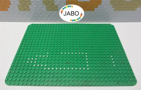 (R3/PB 22) LEGO 10px4 Plate 24x32 Green 361 Tea Garden Cafe with Baker's Van