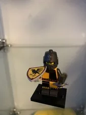 Lego 71027 Series 20 Minifigures - Tournament Knight (Missing plume)