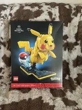 LEGO Pokémon Pikachu and Poké Ball 72152 Pokemon Poke New Sealed