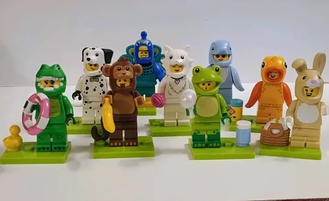 LEGO Minifigures Lot of 8 Animal Costume Minifigures Crocodile Shark Lion