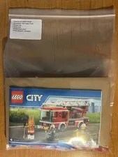 LEGO CITY: Fire Ladder Truck (60107) - Complete with Manual and Minifigures