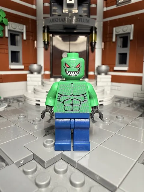NEW DC Batman Killer Croc Custom Lego Minifigure 7780 The Batboat