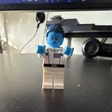 LEGO Grand Admiral Thrawn set 71570 (2017)