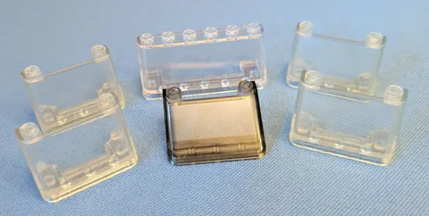 6 LEGO replacement pieces bricks windshields windscreens, 5 clear, 1 tinted
