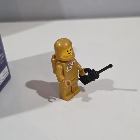 LEGO Pearl Gold Classic Spaceman Minifigure with Walkie Talkie