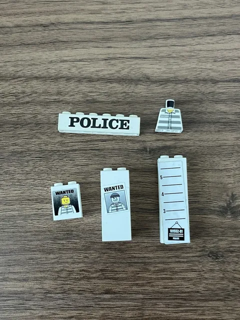 LEGO Jail Prisoner Crook Police Brick Lot