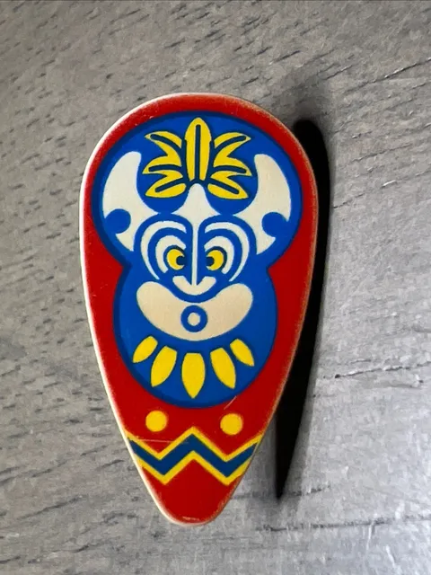 LEGO 2586px10 Shield Oval with Islanders Mask Pattern