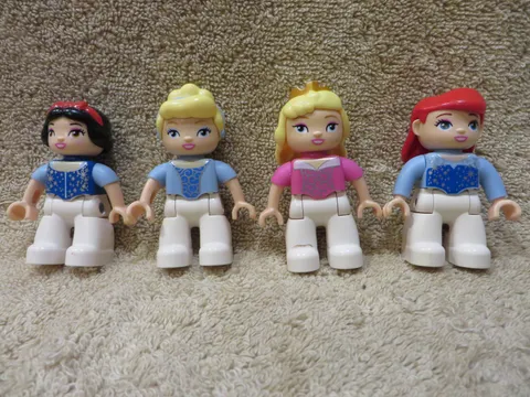Lego Duplo Disney Princess Figures Cinderella Snow White Ariel Sleeping Beauty