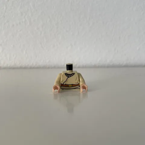 LEGO Star Wars - Minifig, Torso Closed Shirt, Brown Belt & Flesh Hands - Tan