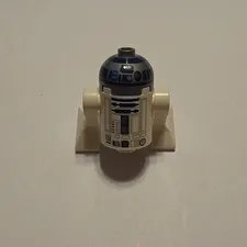 LEGO Star Wars R2-D2 Droid Minifigure Plastic 1 Piece Age 5+