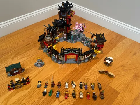 LEGO Ninjago The Old Town 71861 w/ 23 Minifigures Complete Build No Box