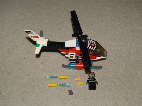 Lego 7238 City Fire Helicopter Complete Set w/ Minifigure