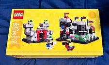 LEGO Mini Knight's Castle 40775 Limited Edition 590-Piece Castle Set 18+