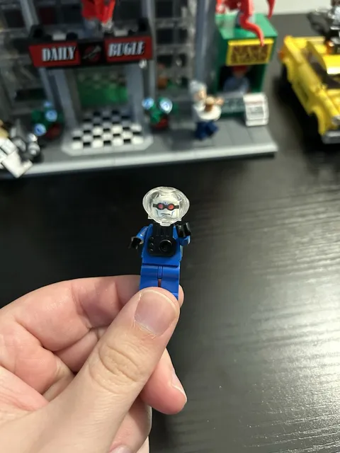 Lego Mr freeze minifigure 2006 Lego batman