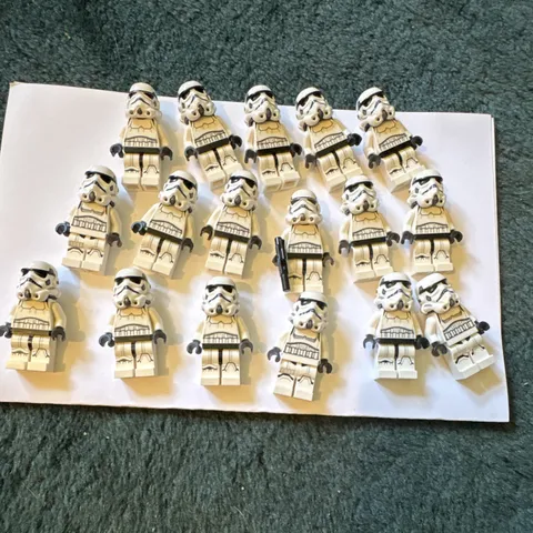 LEGO Star Wars Stormtrooper Minifigure Lot sw1319 2022 Age 6+ Plastic