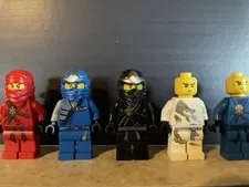 Lego Ninjago minifig Lot