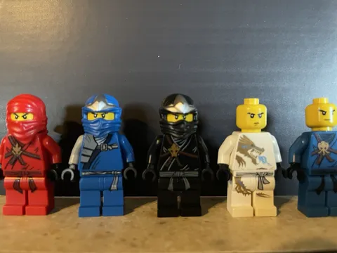 Lego Ninjago minifig Lot