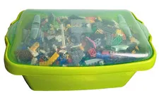 2009 LEGO CITY City Corner 7641 Set + 5 lbs Bin Collection of Legos