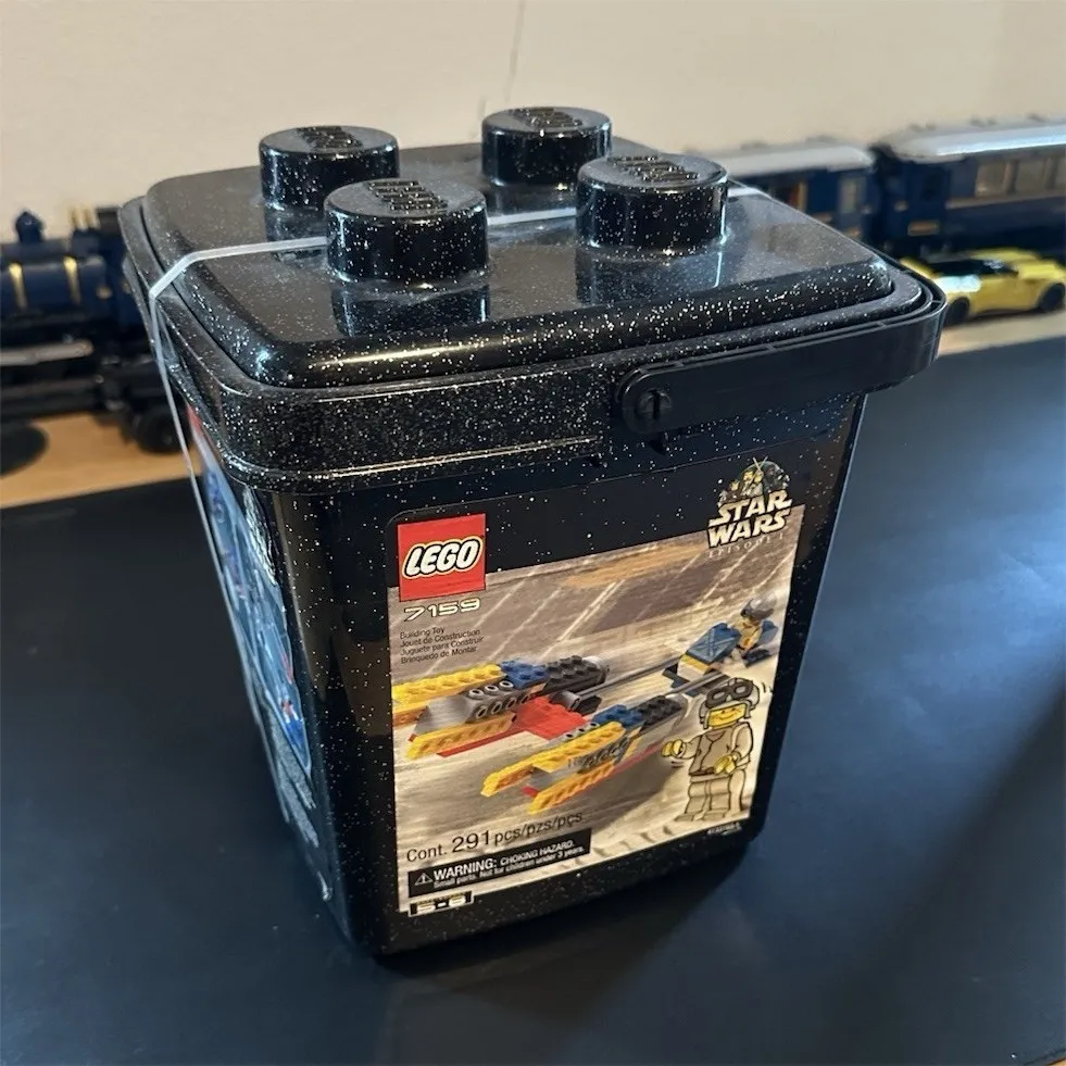 LEGO Star Wars 7159 Storage Brick Black Portable Container w/ Lid 291pcs 