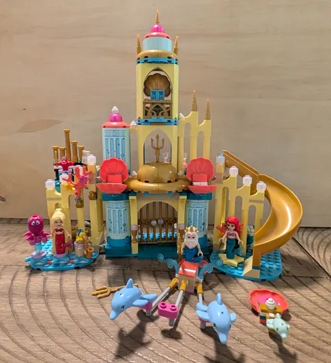 LEGO Disney Princess: Ariel's Underwater Palace (43207)