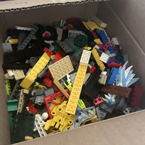 LEGO 5 Pounds lbs Random Parts Pieces  Blocks Bulk Lot