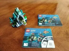 Lego City Ocean Exploration Submarine 60264 - 1+2  (Cave w/ Anglerfish Only)