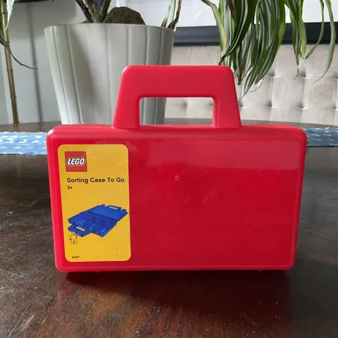 LEGO 4087 Red Handheld Sorting Travel Case to Go | Free Shipping!!