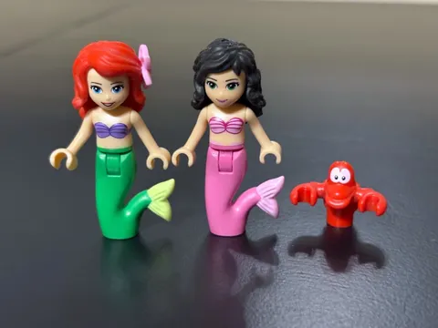 LEGO Disney Mermaid Princess Ariel, Alana & Sebastian Minifigures: Friends 41063