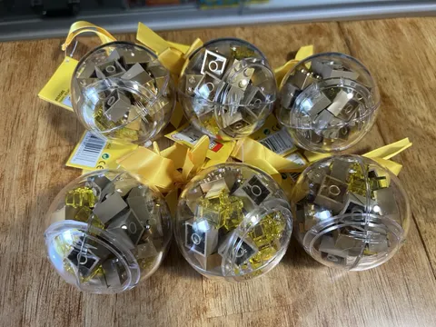 New Lot Of 6 LEGO Gold Bricks 853345 Ornament Set Sealed Holiday Bauble Metallic