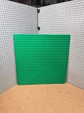 LEGO Base Plate Part #3811 - 32x32 Green - Scratches