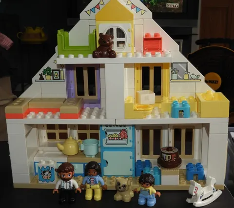 Lego Duplo Modular House Playhouse Set 10929 Almost Complete READ