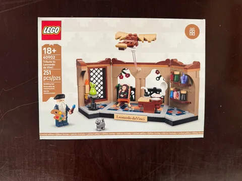 LEGO 40902 Tribute to Leonardo da Vinci SET GWP NEW SEALED