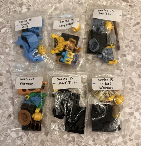 LEGO Series 15 Minifigures Lot of  6 Minifigures w/ Accessories