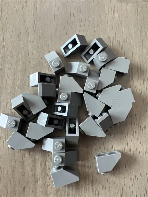 LEGO 3040 Red Slope 45 2 x 1 - 30 Pieces