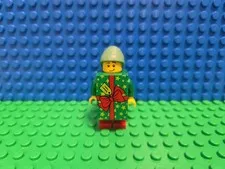 LEGO Christmas Present Minifigure BAM 2024 Green Brick Suit CMF Lot Rare HTF A1