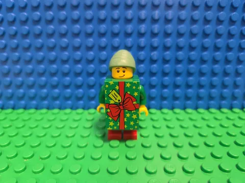 LEGO Christmas Present Minifigure BAM 2024 Green Brick Suit CMF Lot Rare HTF A1