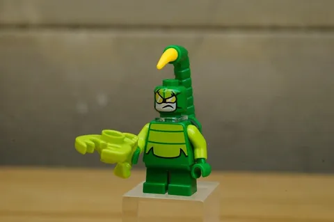 LEGO Scorpion Minifigure 76071 DC Comics Superheroes Mighty Micros sh0361