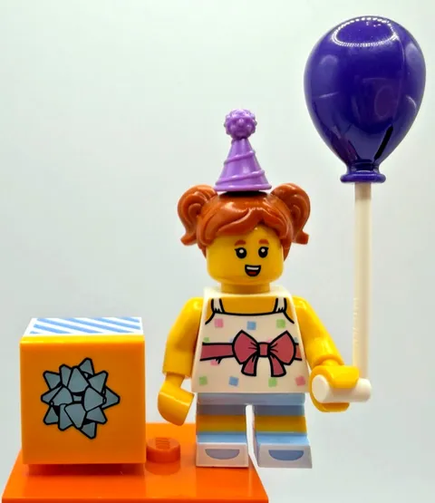 LEGO 71021 CMF Series 18 Birthday Party Girl Minifigure col18-6 Complete New