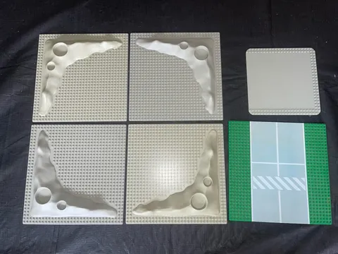 Vintage LEGO Space 32x32 Crater Moon Base Plate Grey Terrain Lot Of 4 + 2 Plates