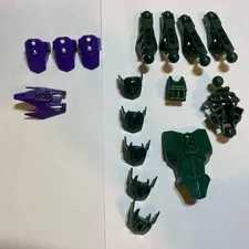 Lego Bionicle Bulk Lot Purple Dark Green Leg & Armor Pieces
