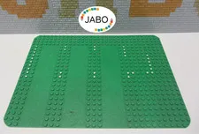 (R3/PB 16) LEGO 915p01 Plate 24x32 Green Set 357 Fire Station 570 Fire House