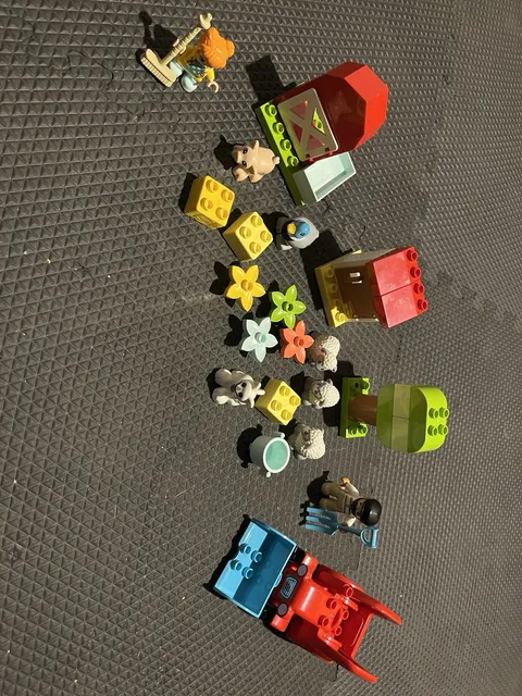 Lego Duplo Complete Farm Sets. 2 Sets