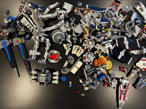 Lego Star Wars Partial Sets /Parts Lot microfighters, AT-ST,  Umbaran MHC & More