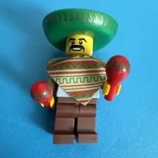 LEGO Mariachi / Maraca Man Minifigure Collectible CMF Series 2 (8684) - Complete