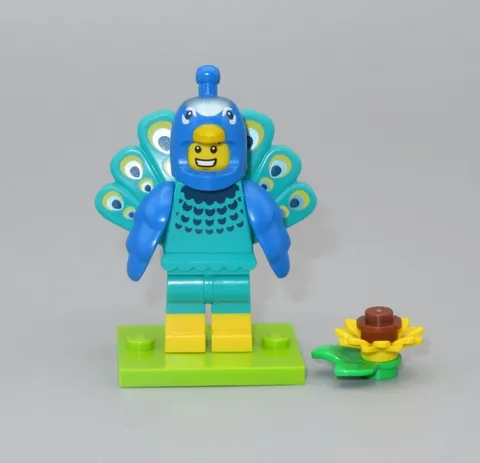 LEGO Series 28 Peacock Costume bird New taken out of package minifigure